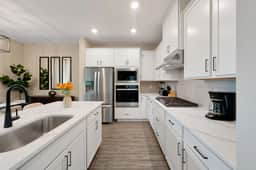 New 5BR Reunion Villa, Themed Rooms, Resort Pools - Image 5