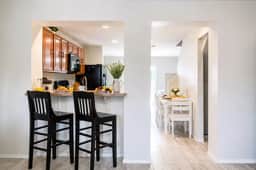 Family Townhome Near Disney, Pool & 2 Suites - Image 2